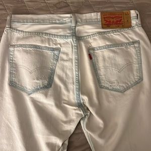 Levi Ripped Jeans (Style) W 34 L 32